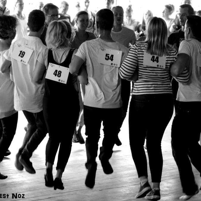 concours de danses traditionnelles à Gourin