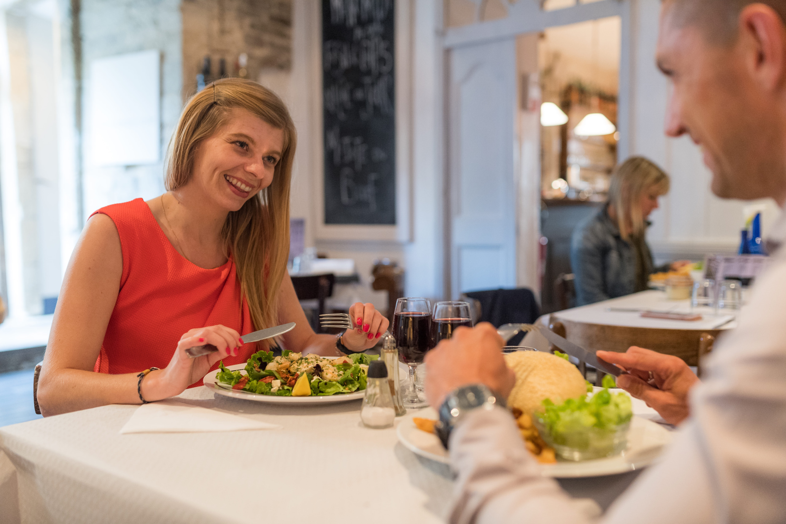 Un couple au restaurant