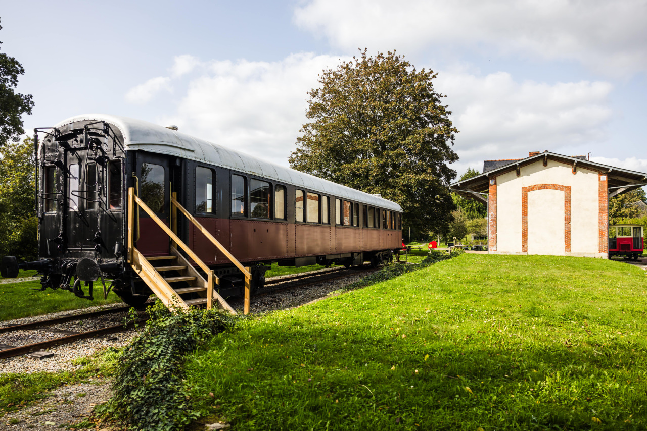 Le wagon présidentiel de Loisirs en Gare