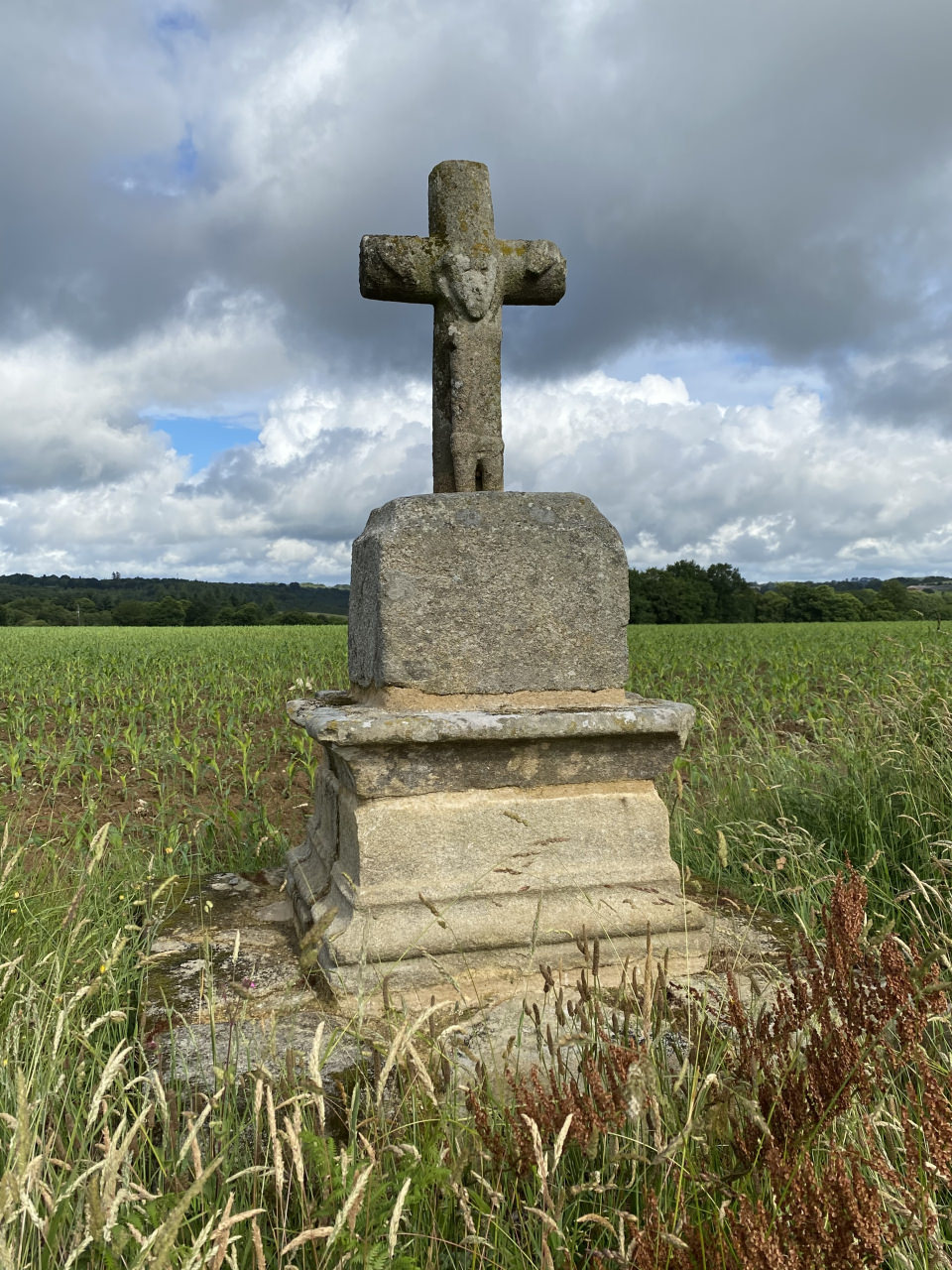 Le calvaire de Kercado à Saint-Caradec-Trégomel