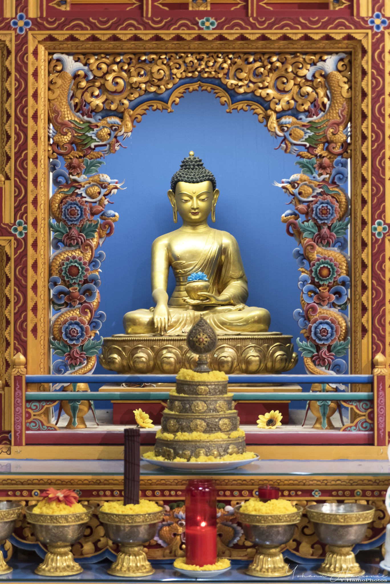 Statue de bouddha au centre bouddhique de Plouray